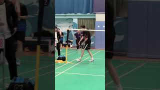 羽毛球规则中，用非羽毛球拍接球算违例吗？ 王小羽 badminton 羽毛球 [upl. by Tedie]