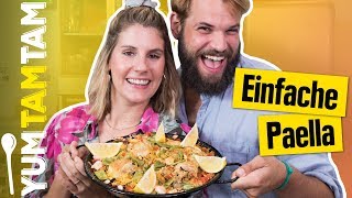 Einfache Paella  Mit Meeresfrüchten und Huhn  yumtamtam [upl. by Yelac]