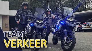 Politie  Onopvallende Politiemotor  Verkeerspolitie  220 KMU [upl. by Ynnep]