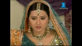 Punar Vivaah  Zindagi Milegi Dobara  Ep13  Aarti के क्यों फूले हाथ पैर  Full Episode  ZEE TV [upl. by Weinstock]