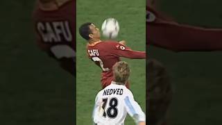 O dia que Cafú abriu uma chapelaria contra Nedved tbt futebol football viral cafu nedved [upl. by Samale]