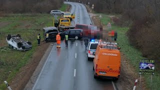 Opel hajtott bele két szemből érkezőbe egy negyedik autó árokba sodródott a 87es főúton [upl. by Nnilsia72]