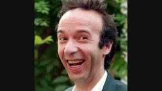 Roberto Benigni  La marcia degli Incazzatiwmv [upl. by Idnak]