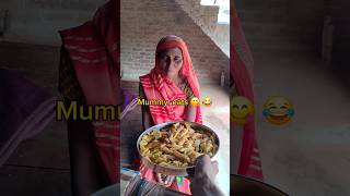 Namak para bana do 🥰😋 newminivlog vlog ashortaday shorts minivlog  50 [upl. by Nadual]