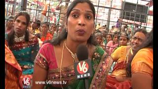 Hijras Active Participation In Sree Rama Kalyanam At Vemulawada  V6 news [upl. by Eseer]