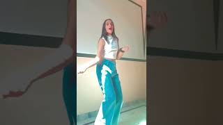 Ta Ta Ta x cheez badi trending dance viraldance shorts trendingytshort [upl. by Rosalee]