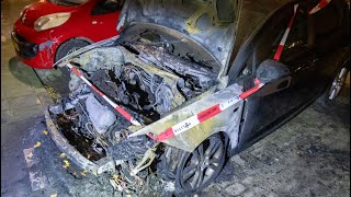 Geparkeerde auto in brand gestoken  Lobeliastraat Vlaardingen [upl. by Akoek528]