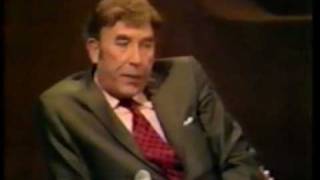 Michael Parkinson The Frankie Howerd Interview 13 [upl. by Lahpos687]