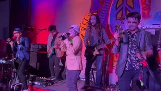 Iglap by Tanya Markova Live at 70s Bistro [upl. by Divod989]