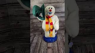 GEMMY 2004 Spinning Snowflake Frosty The Snowman Animated Dancing Singing Plush [upl. by Anilah]