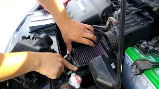 Install Air Filter in 0708 Honda Fit KampN 332359 [upl. by Chee]