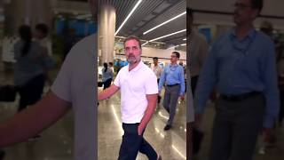 Rahul Gandhi Lucknow airport  viralshortvideo rahulgandhi priyankagandhi shortvideo shorts [upl. by Win]