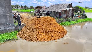 The project looks impressive by clearing the pond using Mini Bulldozer Push​Soil​ stone into water [upl. by Toy708]