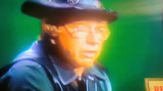 CW McCall sings Convoy on Pop Goes the country 1976 [upl. by Lehet516]