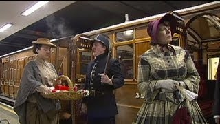 Viaggio depoca per i 150 anni del metrò di Londra [upl. by Eryt357]