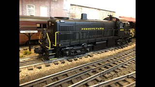 Williams PRR O Gauge RS3 on the Hirail Union City Line [upl. by Ennirroc]