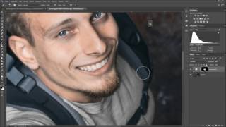 Farben in Weiß oder Schwarz einfärben bzw ändern  Photoshop Tutorial [upl. by Mattland]