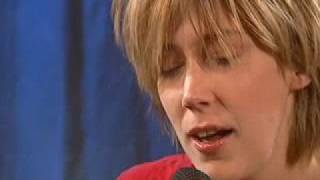 Beth Orton  Central Reservation live 2002 [upl. by Louisa]