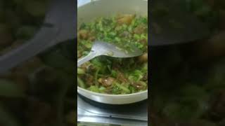 saak Ani kukura ko masu recipe [upl. by Neelra]