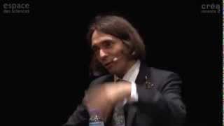 Cédric Villani tresse des lauriers à Grigori Perelman [upl. by Giffy]