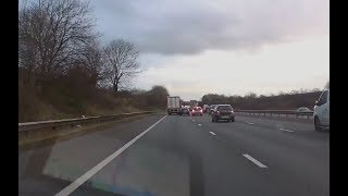 Stockport Cyclist  Road rage  dangerous driving  black vauxhall astra  M56  171117 [upl. by Bayard]