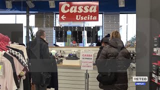 Commercio  Al via i Saldi invernali [upl. by Libove231]