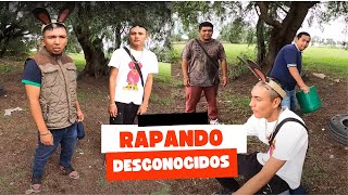 Broma Rapando desconocidos El rey de las bromas [upl. by Pacien701]