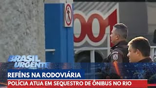 Sequestro de ônibus no Rio de Janeiro deixa duas pessoas feridas  Brasil Urgente [upl. by Ursola]