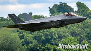 Incredible Takeoff USAF F35A Lightning II Demo  Spirit of St Louis 2022 [upl. by Sharron]