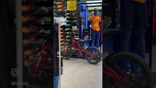 Sur⚡️ronando💫alla decathlon 🥷 bikelife [upl. by Haydon]