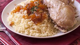 Recette  Tajine de poulet aux abricots secs miel et cannelle [upl. by Anair]