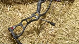 Bow Test 2012 Hoyt Vector 32 [upl. by Eastlake859]