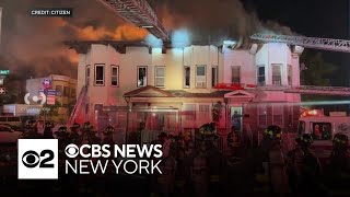 Man jumps out window to escape Queens house fire [upl. by Riella]