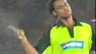 Shoaib Akhtar vs Virender Sehwag [upl. by Donnamarie]