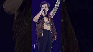 Harry Styles Canyon Moon at the Final Show SUPER clear HSLOT Long Island 112821 [upl. by Constantino]