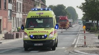 Verschillende ziekenwagens met spoed  Brandweer Gent [upl. by Morven29]