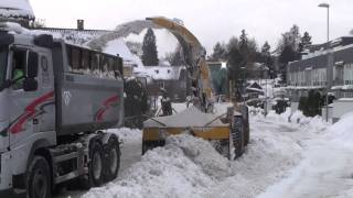 Volvo L70E with snowblower loading truck  Oslo Norway [upl. by Grant]