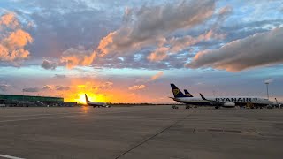 Ryanair flight Bari to London Stansted [upl. by Tully]