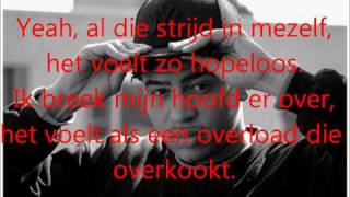 Per verz ft Fresku  Strijd in mezelf Lyrics video [upl. by Annerb]