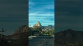 IMPRESIONANTE  Así luce la peña de Bernal desde la carretera [upl. by Reiner]