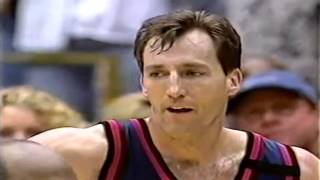 Shaquille ONeal Dunks on Chris Dudley Hilarious [upl. by Dyrraj]