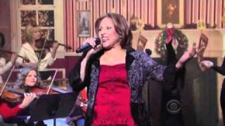 Darlene Love on David Letterman Christmas 2010 HD [upl. by Hazel861]