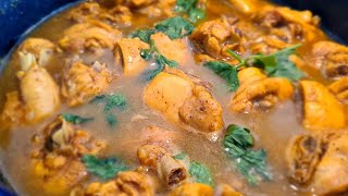 🇸🇷 Kip Kerrie Masala recept  Surinamese Chicken Curry recipe [upl. by Cornelie]