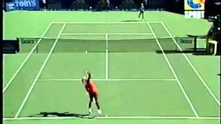 Serena Williams vs Anna Kournikova 2002 Sydney Highlights [upl. by Eagle]