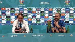 ItaliaInghilterra 43 dopo i rigori Mancini e Bonucci «Campioni dEuropa dedica agli italiani» [upl. by Suzanna]