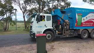 Stanthorpe Garbage with SL01252 [upl. by Dulla289]