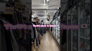 Thrift with me in Japan 💗🇯🇵 japan thrifting thriftwithme [upl. by Shapiro]