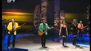 To trehantiri diri diri  Greece 1994  Eurovision songs with live orchestra [upl. by Matthews774]