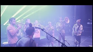 folkshilfe  Huscha feat LaBrassBanda live  Woodstock der Blasmusik [upl. by Akoyin]