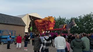 Uitrijden De Berk  Zware Last  Bloemencorso Zundert 2023 [upl. by Enyaj639]